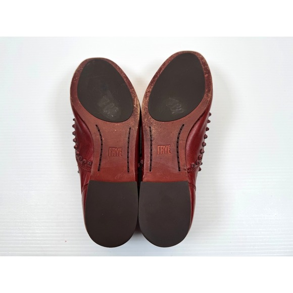 Frye Terri Deco Stud Slip On Driver Loafers Women 7M EUC Leather Round Toe Flats